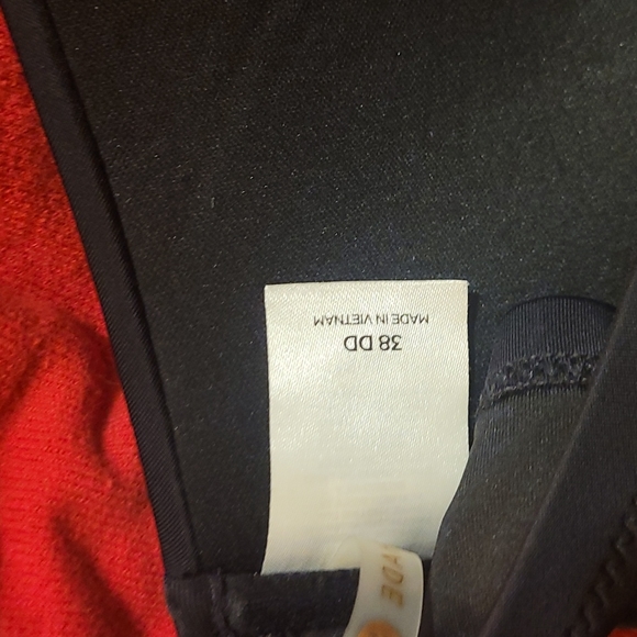 Nwot Molded Bikini top - Picture 4 of 4